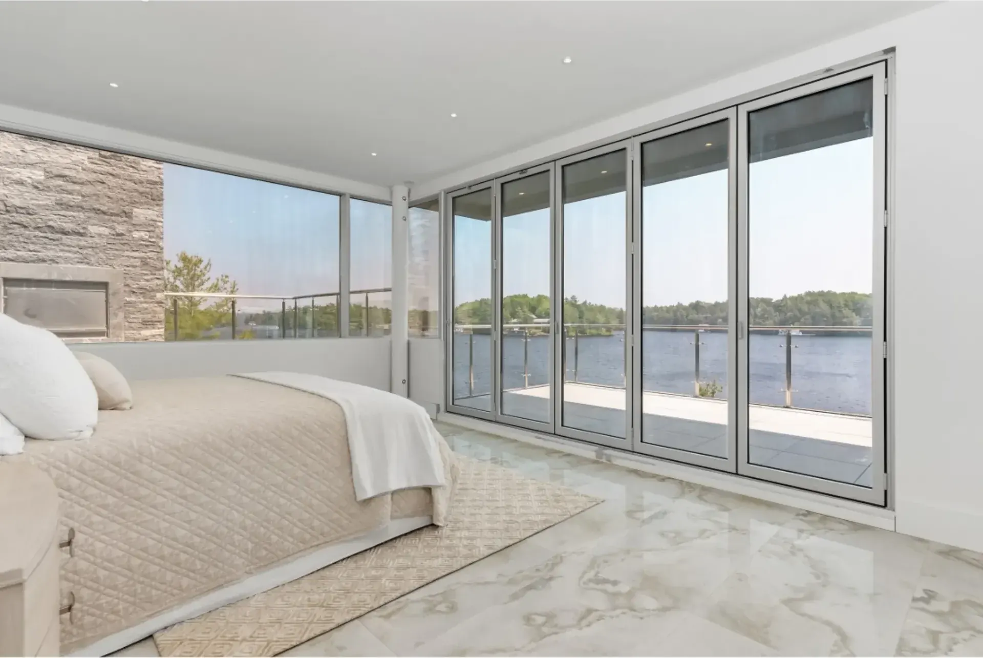Bass Island, gallery