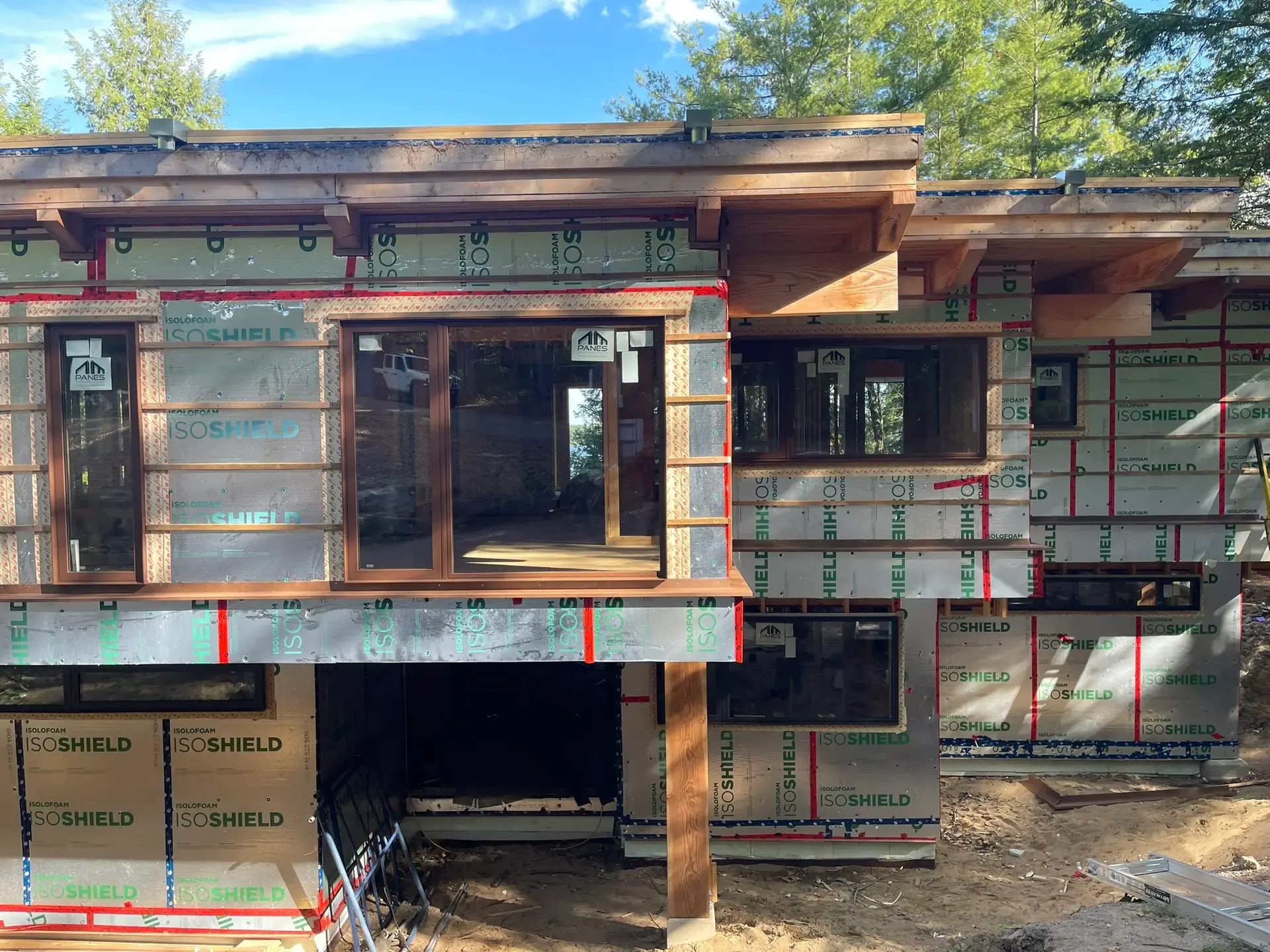 Chandos Lake Cottage, gallery